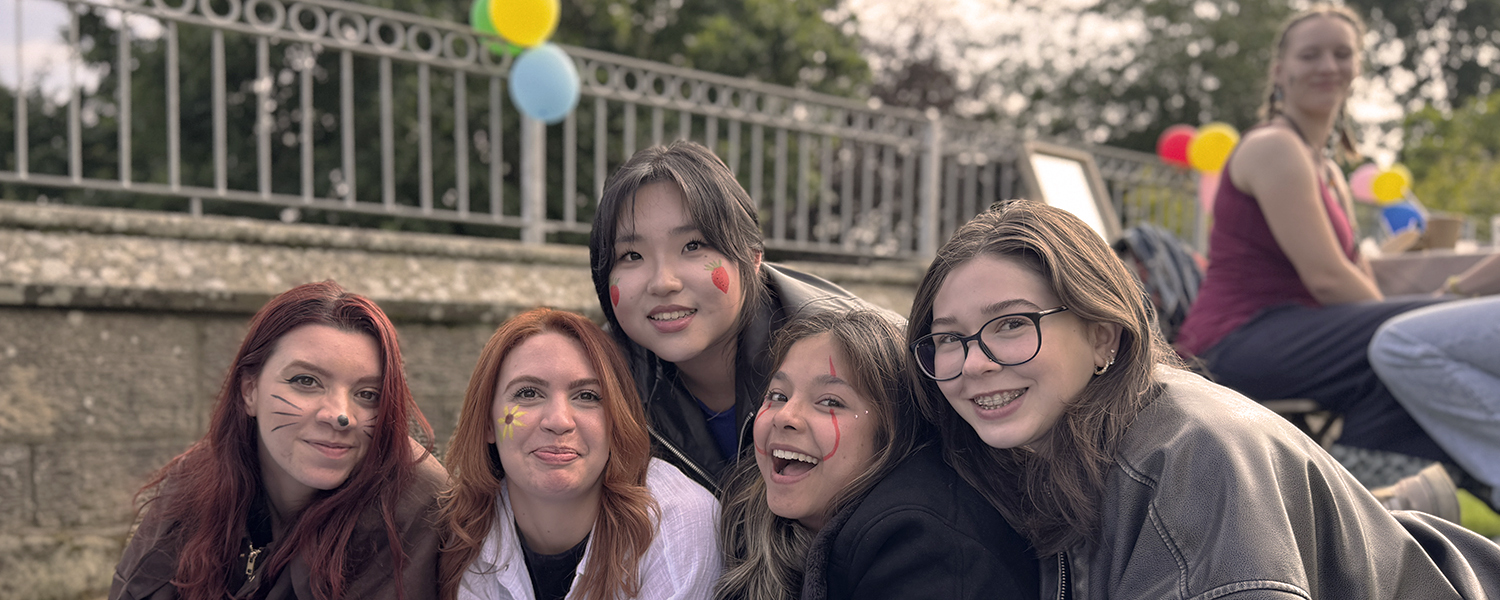 International volunteers 2026